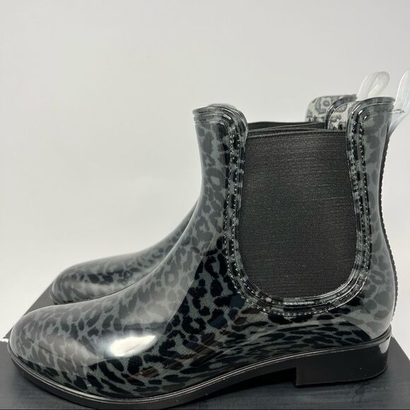 INC Womens Raelynn Vinyl Ankle Rain Boots - Walmart.com INC  Raelynn Rain Boots
Size 10